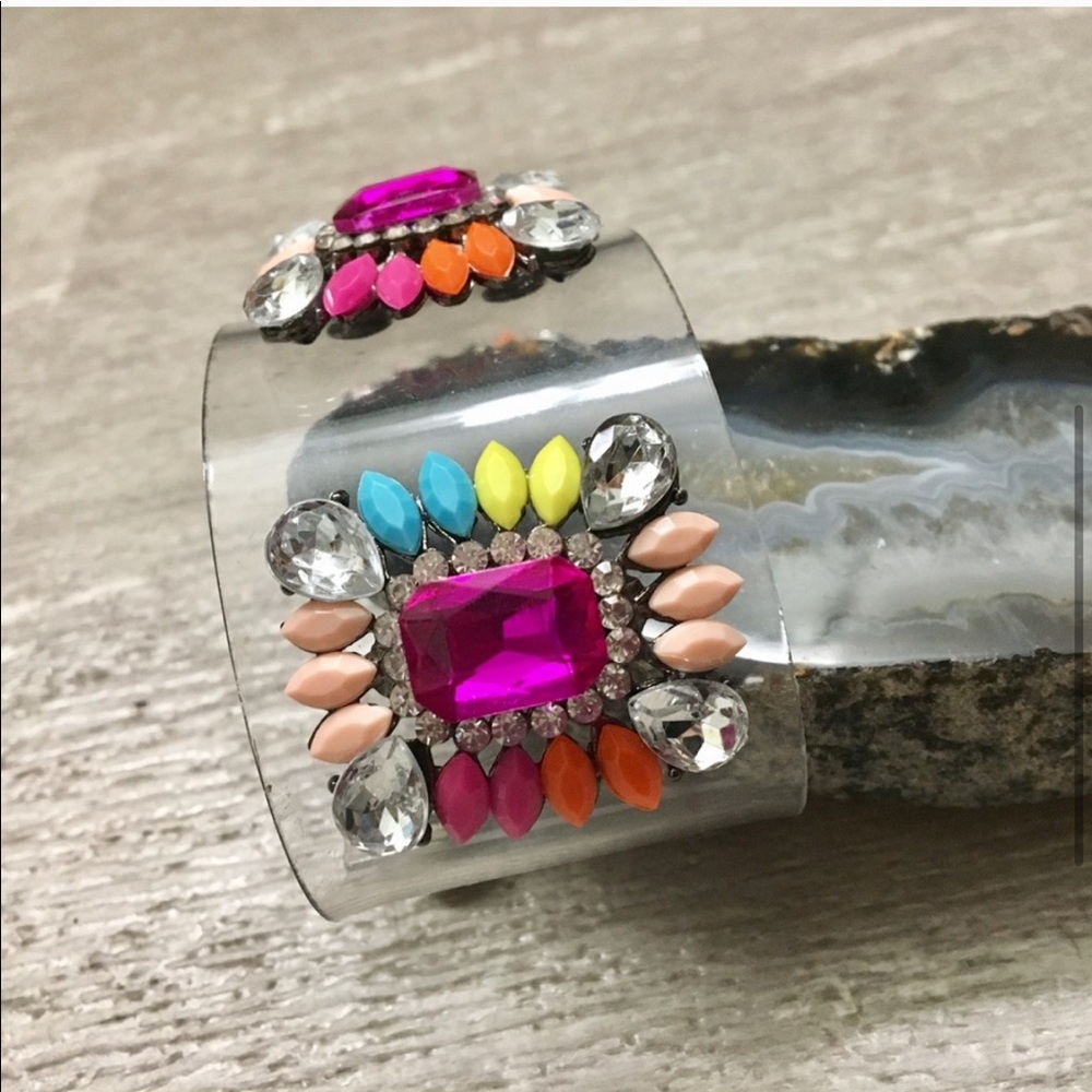 πΊMulti Colored Resin & Rhinestone Cuff Bracelet - Picture 3 of 7